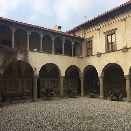 Il Castello Di Valverde La Dimora 3*