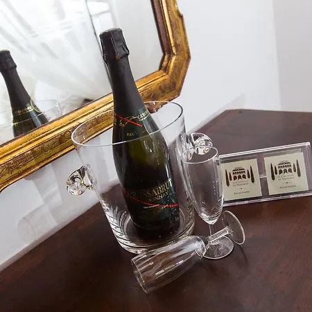Il Castello Di Valverde La Dimora B&B 베르가모