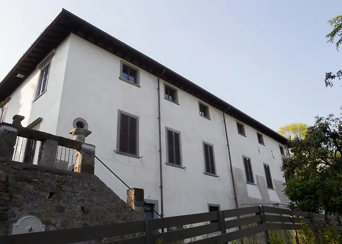 Il Castello Di Valverde 2*