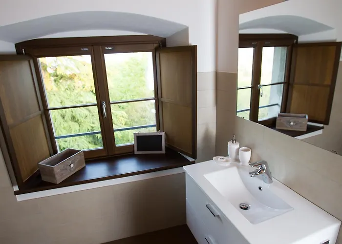 Il Castello Di Valverde Bed & Breakfast