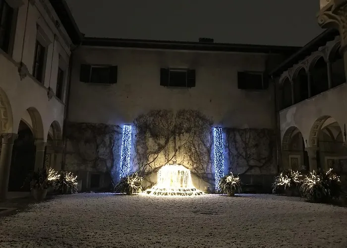 Il Castello Di Valverde 2*