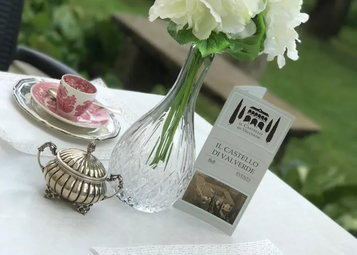 Il Castello Di Valverde