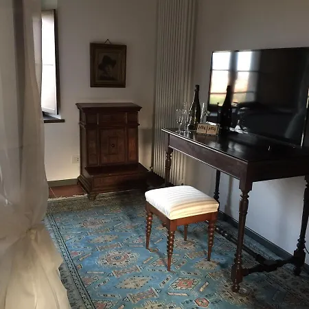 Il Castello Di Valverde 2* Bergamo