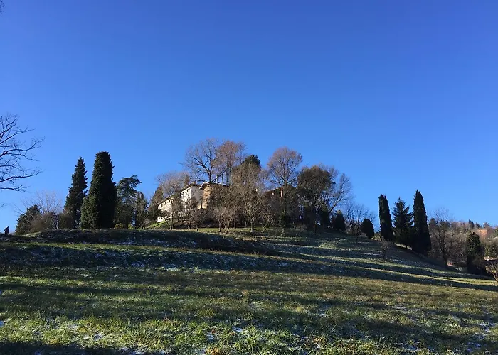 Il Castello Di Valverde Bed & Breakfast